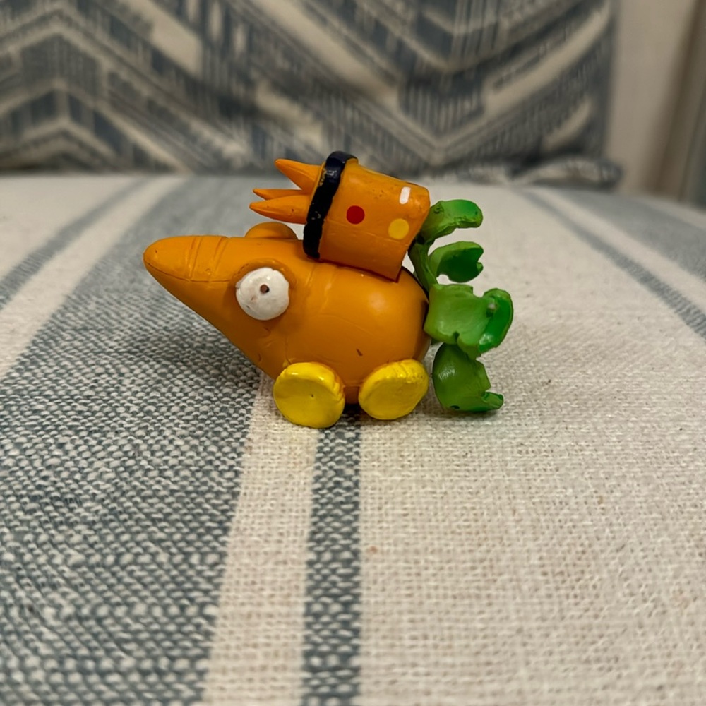 ⛱️2/$5⛱️Plants vs Zombies Toy Figure